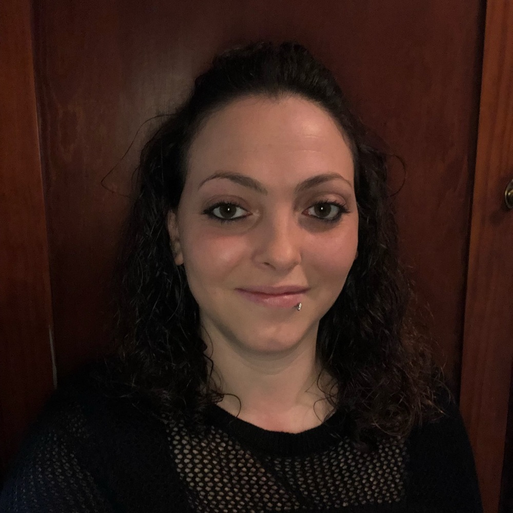 Meet your Posher, Kelly